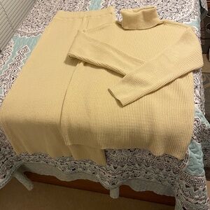 Two-Piece Women Knit Skirt set 1X (12-14)